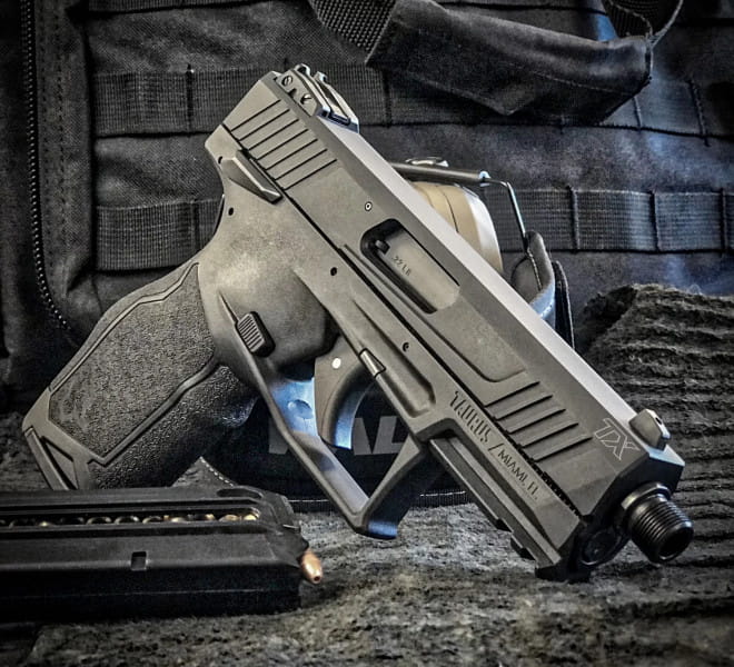 Pistolet Taurus TX22 4" Black/Tungsten kal.22LR