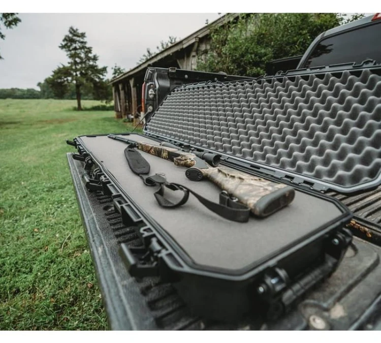 Walizka PLANO All Weather Rifle Case 52" (#11852)