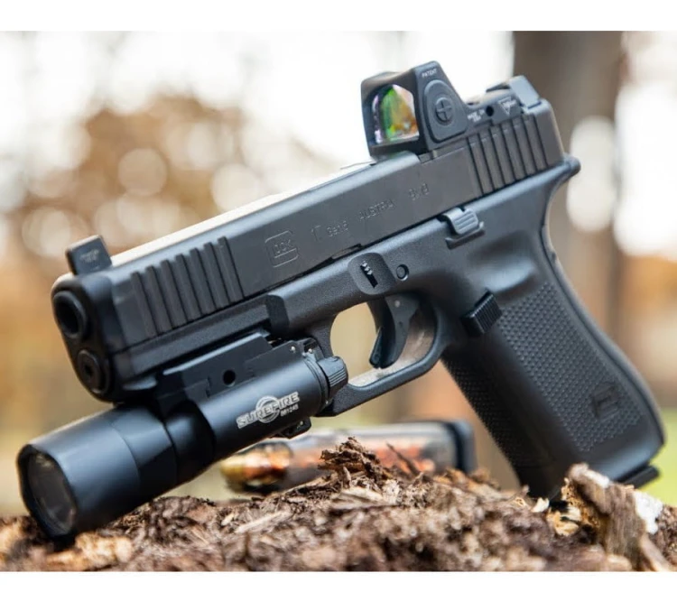 Pistolet GLOCK 17 gen.5 MOS FS Tactical kal.9mm Para (47545)