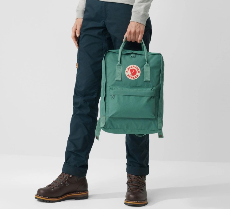 Fjällräven Kanken (16L) 23510 (6).jpg