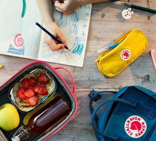 Piórnik Fjällräven Kanken 23783 - Arctic Green (667)