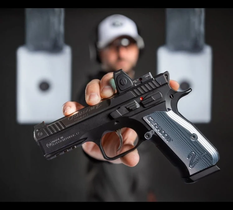 Pistolet CZ Shadow 2 Compact OR kal.9x19mm