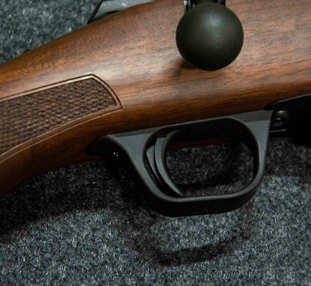 Sztucer Browning A-BOLT 3+ Hunter Threaded kal.243 Win
