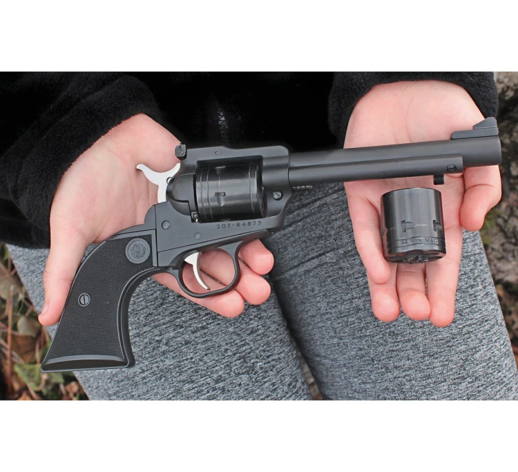 Rewolwer Ruger Super Wrangler (02032) kal.22 LR/.22 WMR
