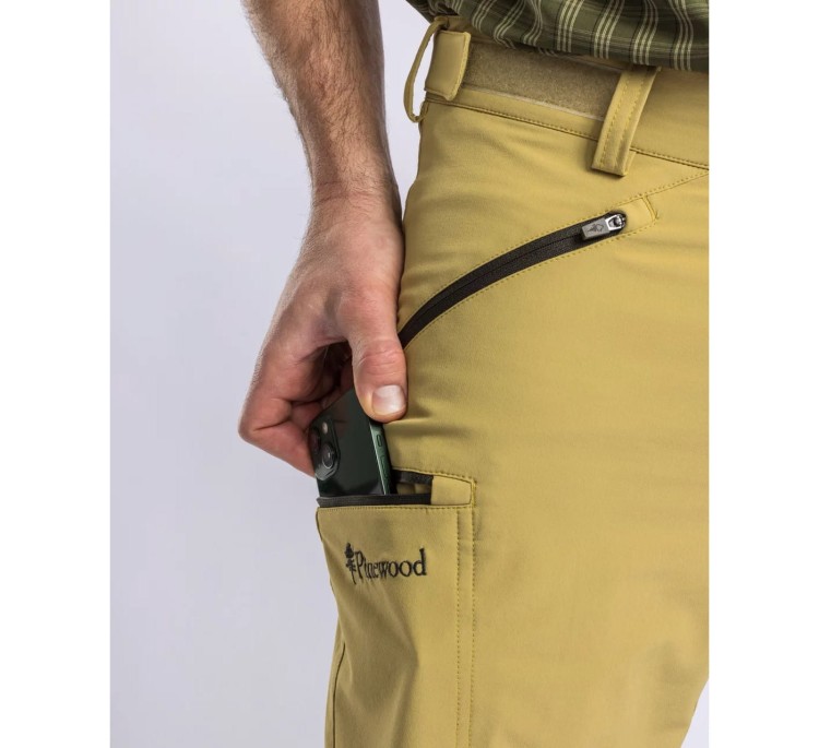 Pinewood Abisko Light Stretch 5111 - Moss Green (4).jpg