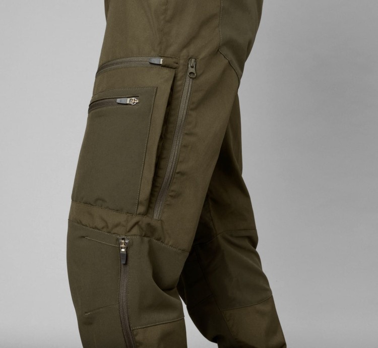 Seeland Hemlock - Pine Green;Grizzly Brown (5).jpg