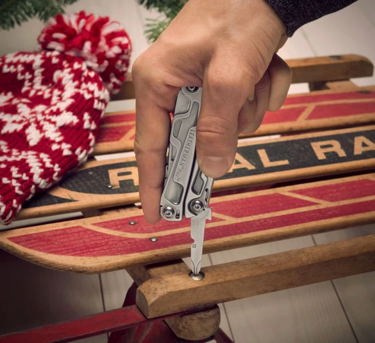 Multitool Leatherman Rev - Stainless (832130)