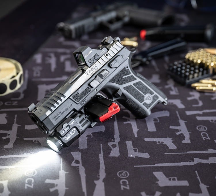 CZ P-09 C Nocturne (5).jpg