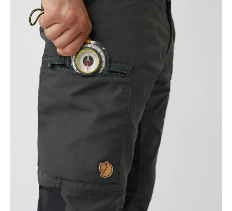 Spodnie Fjällräven Kaipak 86550 - Dark Olive (633)