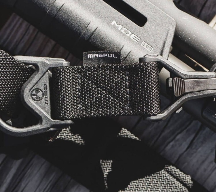 Magpul MAG514-BLK (5).jpg