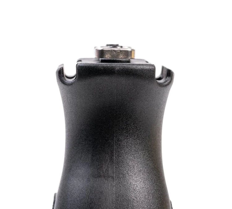 Chwyt Strike Industries M-LOK Angled Vertical Grip - Long - Czarny - (SI-AR-CMAG-L-BK)