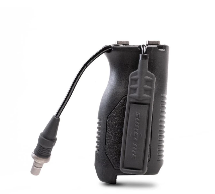 Chwyt Strike Industries M-LOK Angled Vertical Grip - Long - Czarny - (SI-AR-CMAG-L-BK)