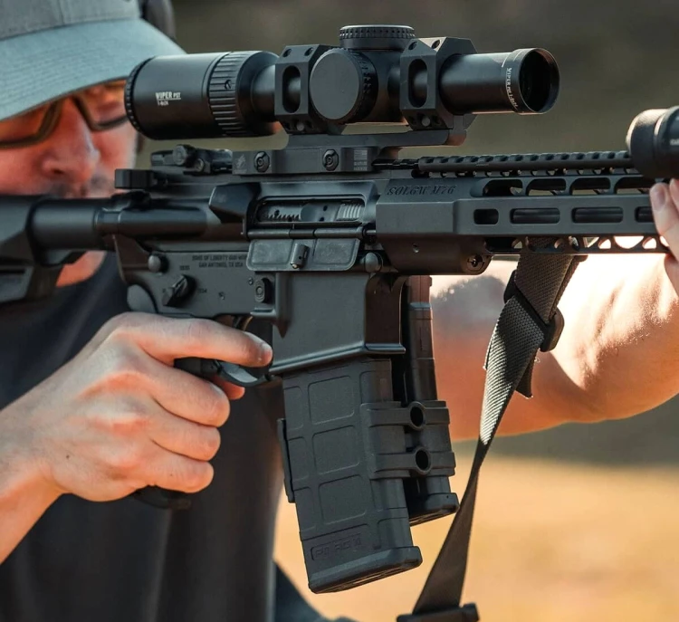 Klips do magazynków Magpul MagLink Coupler PMAG 30/40 AR-15/M4 - MAG595-BLK