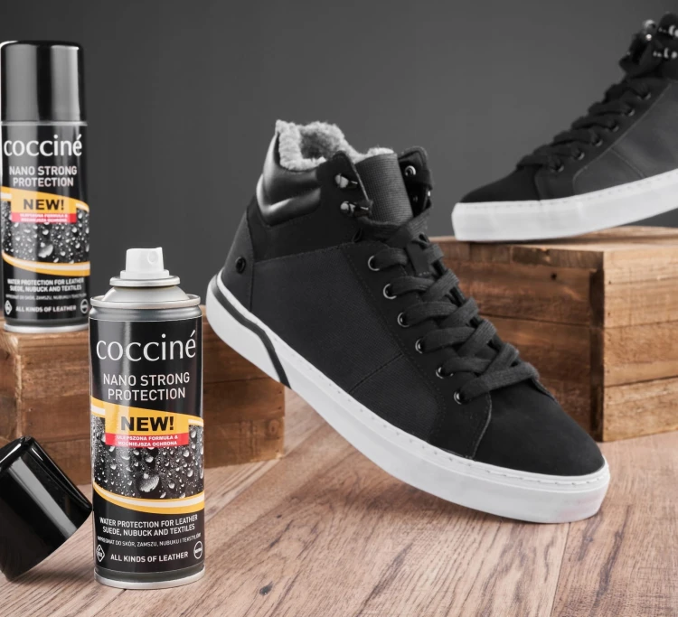 Impregnat w sprayu do skór, zamszu, nubuku i tekstyliów Coccine Nano Strong Protection 400 ml