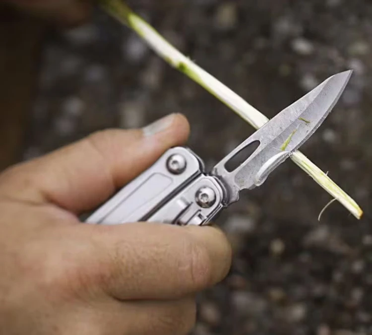 Multitool Leatherman Sidekick - Stainless (831439)