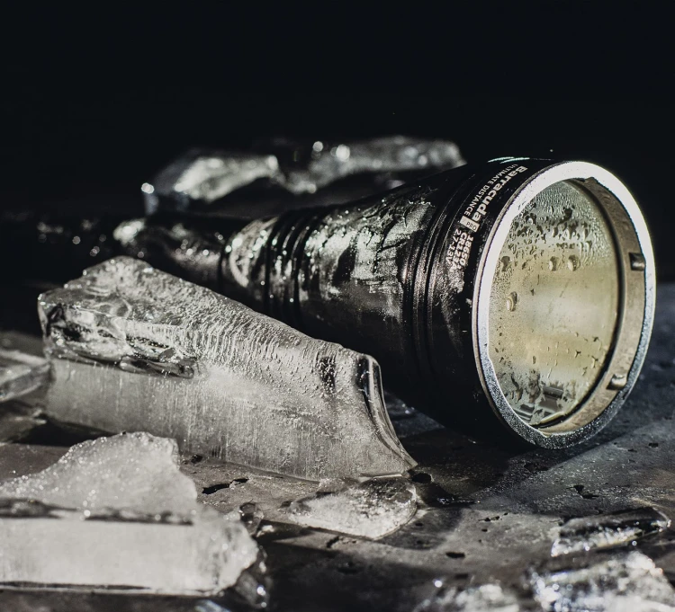 Latarka szperacz Armytek Barracuda Pro - White - 1500 lm