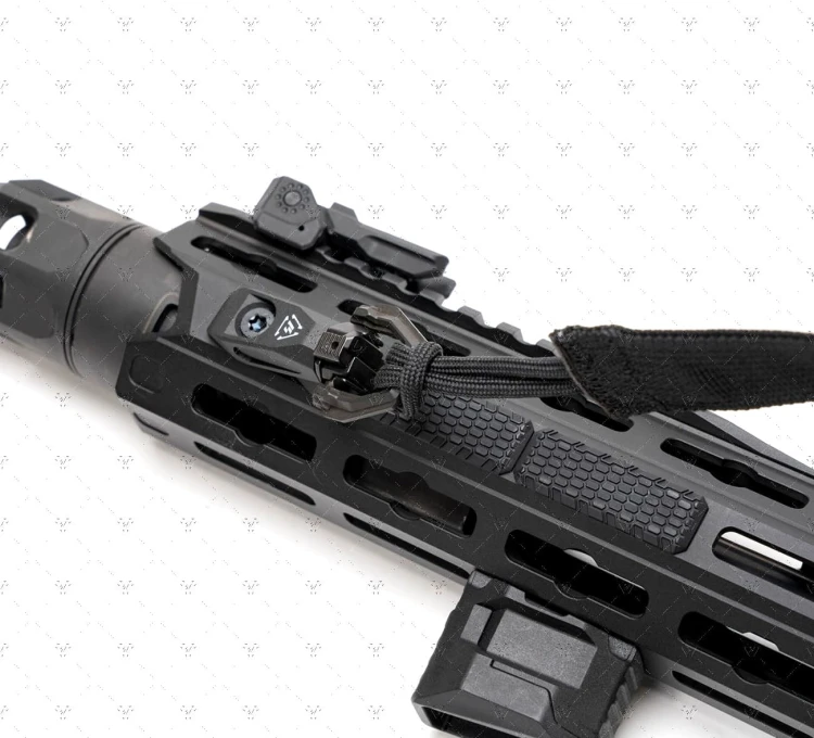 Uchwyt zawieszenia Strike Industries Port Link Angled KeyMod/M-LOK QD Mount (SI-LINK-AQD-BK)