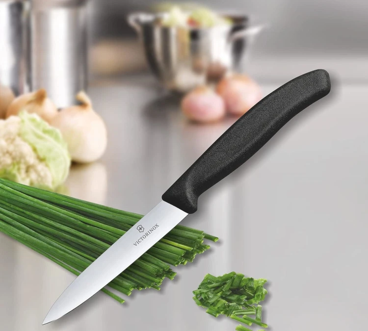 Noż do warzyw i owoców Victorinox Swiss Classic 6.7706.L114 (10cm) gładki - Zielony (4).jpg