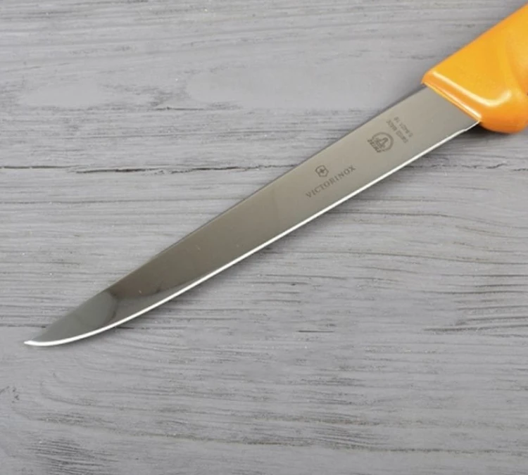 Nóż trybownik Victorinox SWIBO (16cm) prosty, ostrze twarde 5.8401.16 (3).jpg