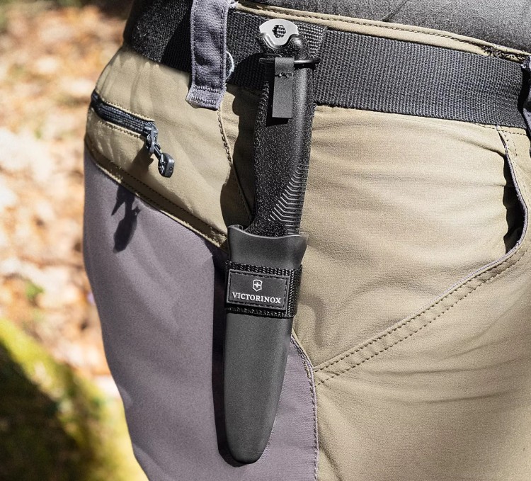 Nóż survivalowy Victorinox Venture (3).jpg