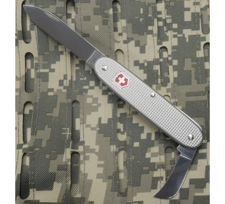 Scyzoryk Victorinox Pioneer 0.8060.26 (93mm) - Srebrny