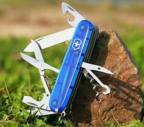 Scyzoryk Victorinox Climber 1.3703.T2 (91mm) - Niebieski przezroczysty