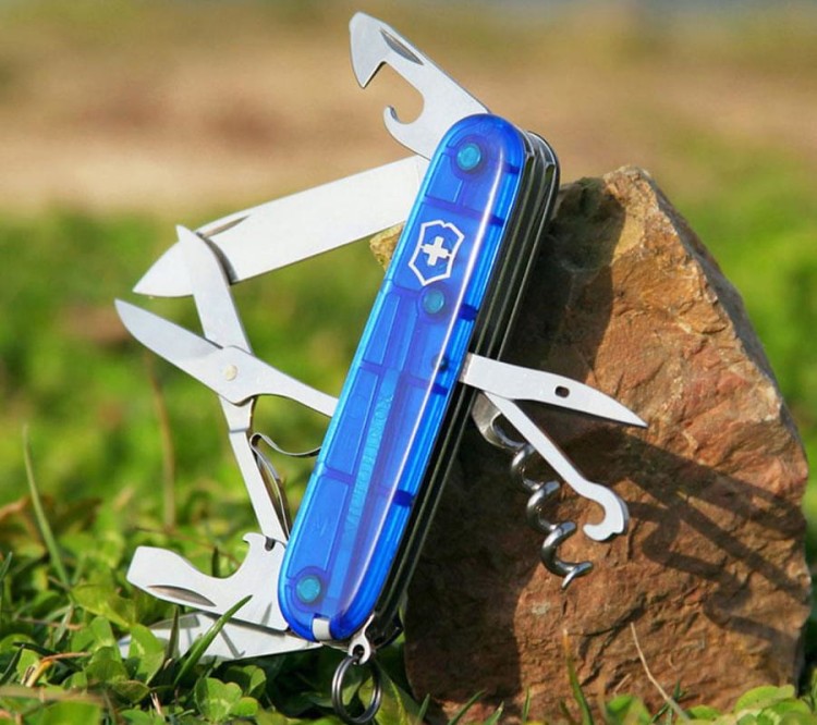 Scyzoryk Victorinox Climber 1.3703.T2 (91mm) - Niebieski przezroczysty (2).jpg