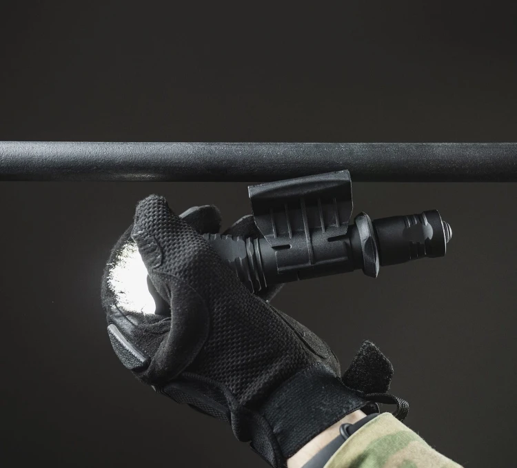 Montaż magnetyczny do latarek Armytek AWM-03