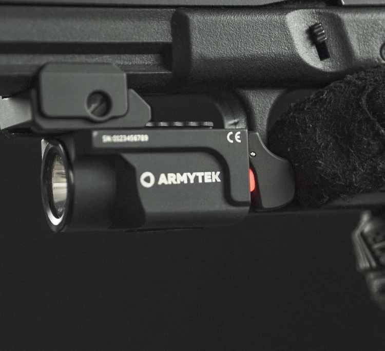 Armytek F09301C (12).jpg