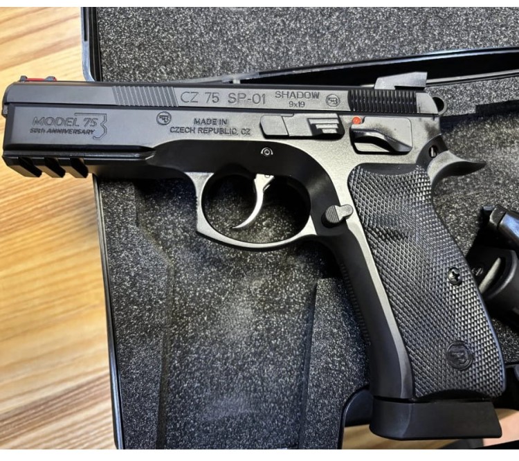 CZ 75 SP-01 SHADOW (50th Anniversary) (5).jpg