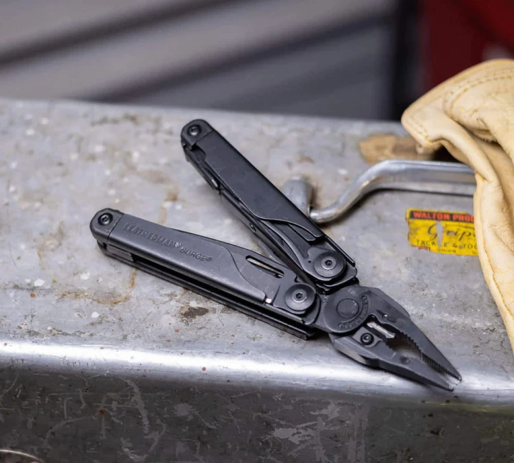 Multitool Leatherman Surge - Stainless (830165)
