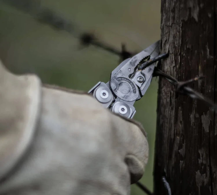 Multitool Leatherman Surge - Stainless (830165)