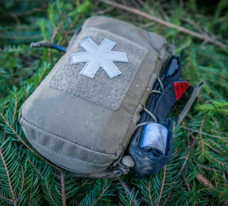 Apteczka osobista Helikon Modular Individual - PL Woodland (MO-M02-CD-04)