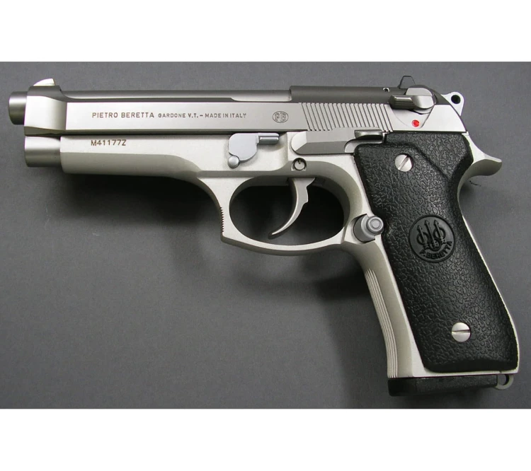 Pistolet Beretta 92 FS INOX ITALY GG kal.9mm Para (okładziny gumowe)