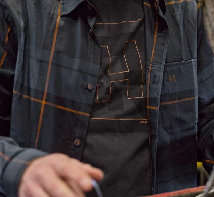 Härkila Akse LS - Blackberry Check (7).jpg