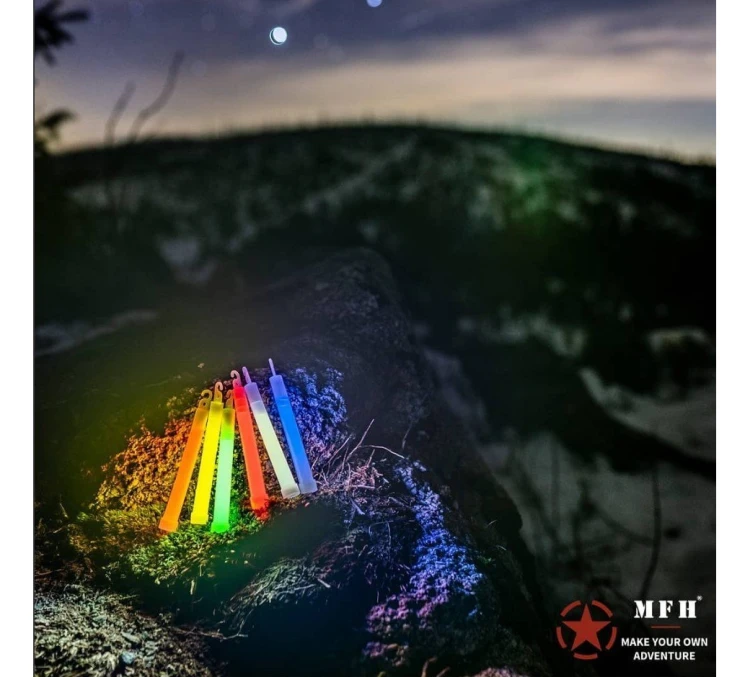 Światło chemiczne MFH - Zielony (2).jpg