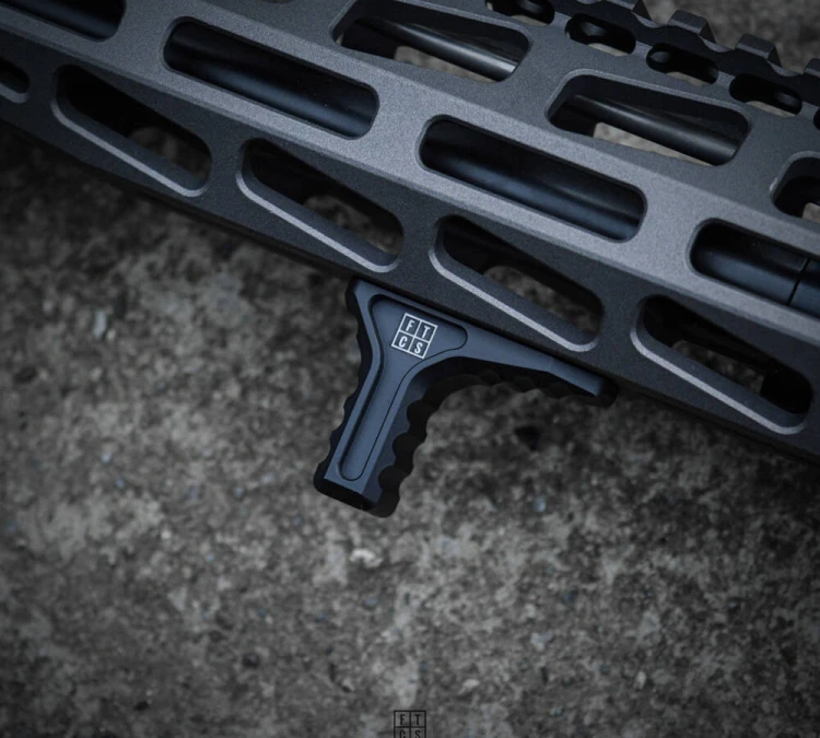 Chwyt przedni FTCS Handstop M-LOK - Anodyzacja - Czarny - Nr.27