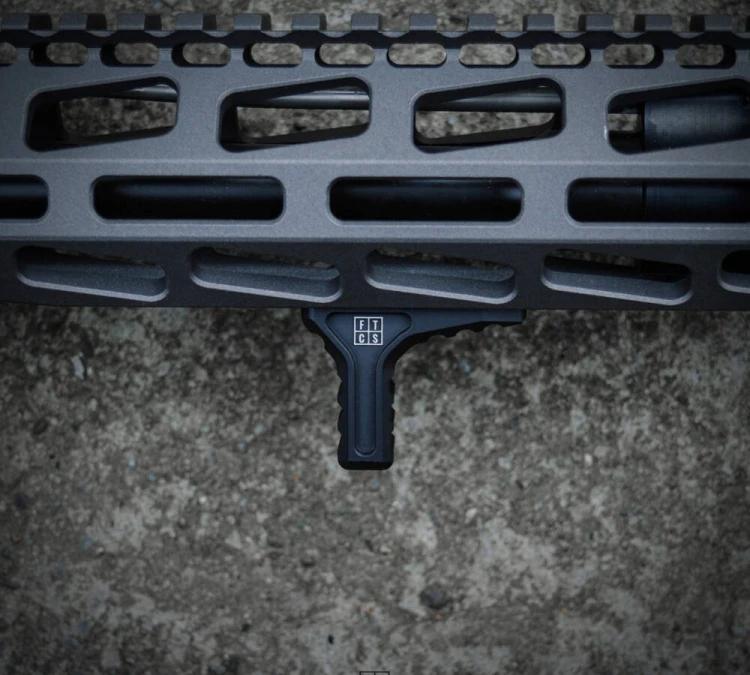 Chwyt przedni FTCS Handstop M-LOK - Anodyzacja - Czarny - Nr.27