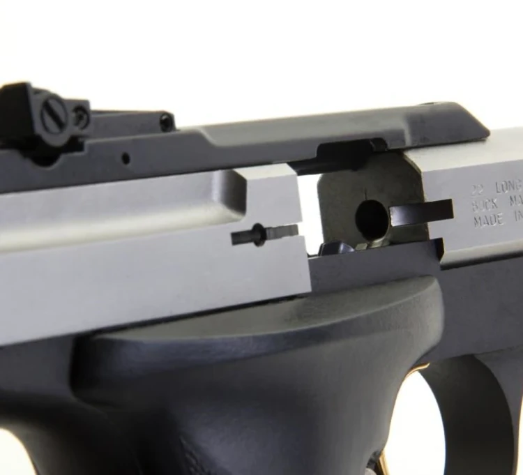 Pistolet Browning Buck Mark Standard Stainless URX kal.22 LR