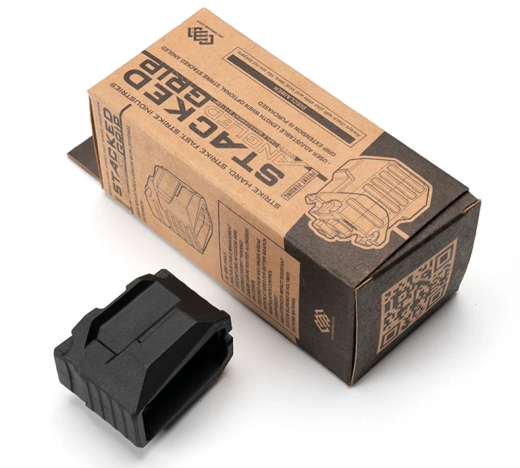 Chwyt przedni Strike Industries Stacked Angled CMS M-LOK - Czarny - (SI-AR-CMS-SAF)