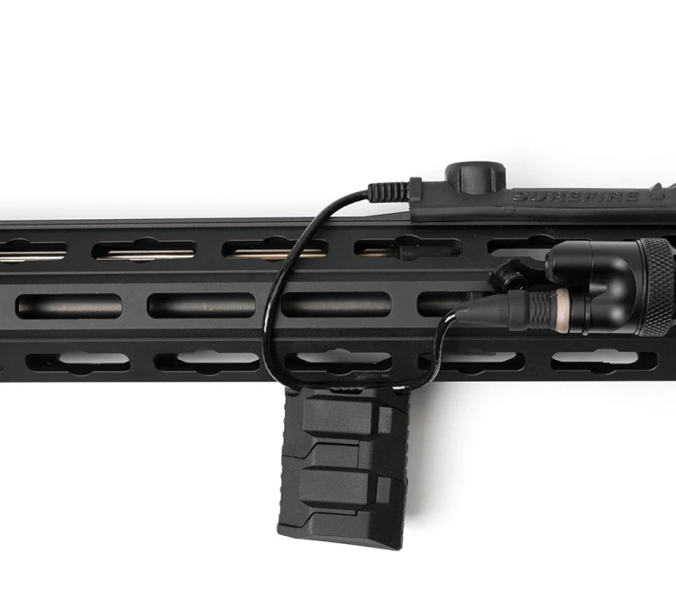 Chwyt przedni Strike Industries Stacked Angled CMS M-LOK - Czarny - (SI-AR-CMS-SAF)