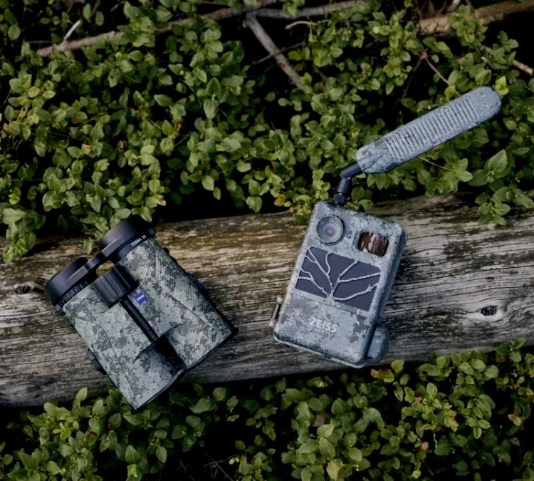 Lornetka ZEISS Terra ED 10x42 Camo