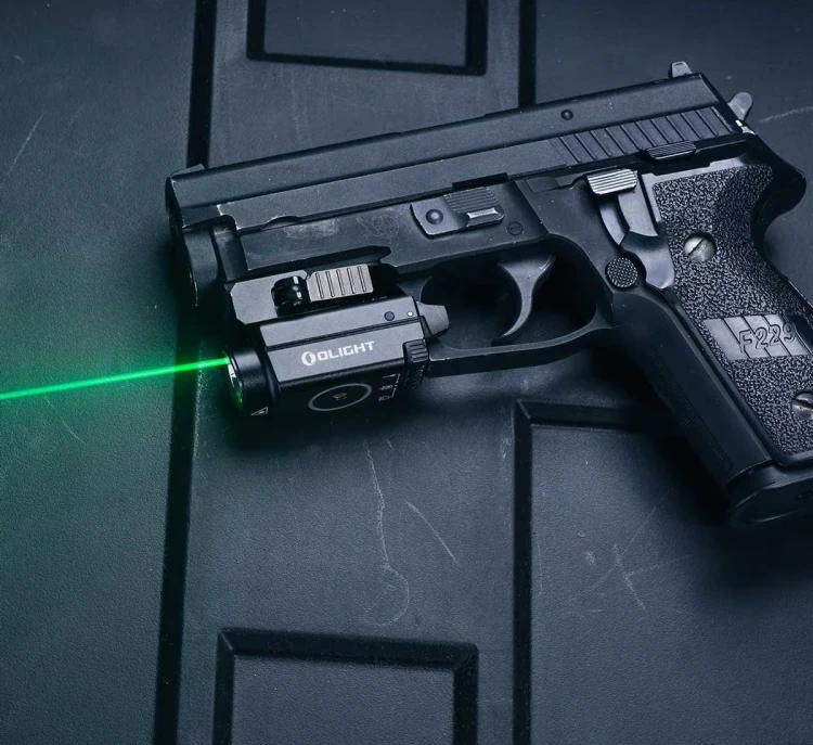 Latarka Olight BALDR S Cool White Green Laser - 800 lm (10).webp