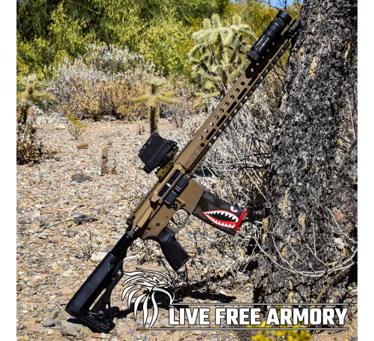 Karabinek LFA LF556 LEO Tactical 16" FDE kal.5,56x45mm/223 Rem