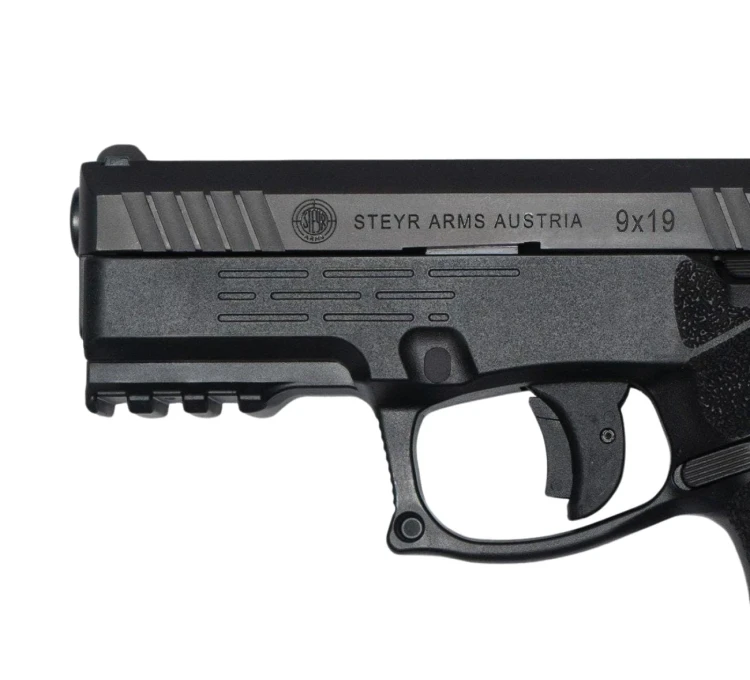 Pistolet Steyr Arms M9-A2 MF kal.9x19mm