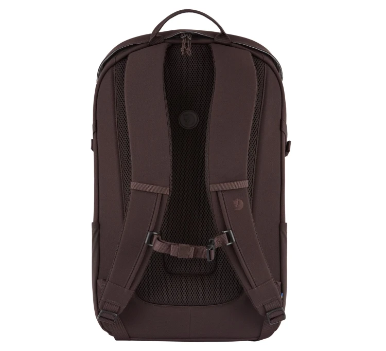 Plecak Fjällräven Ulvo 23 (23L) 23301 - Black Oak (294)